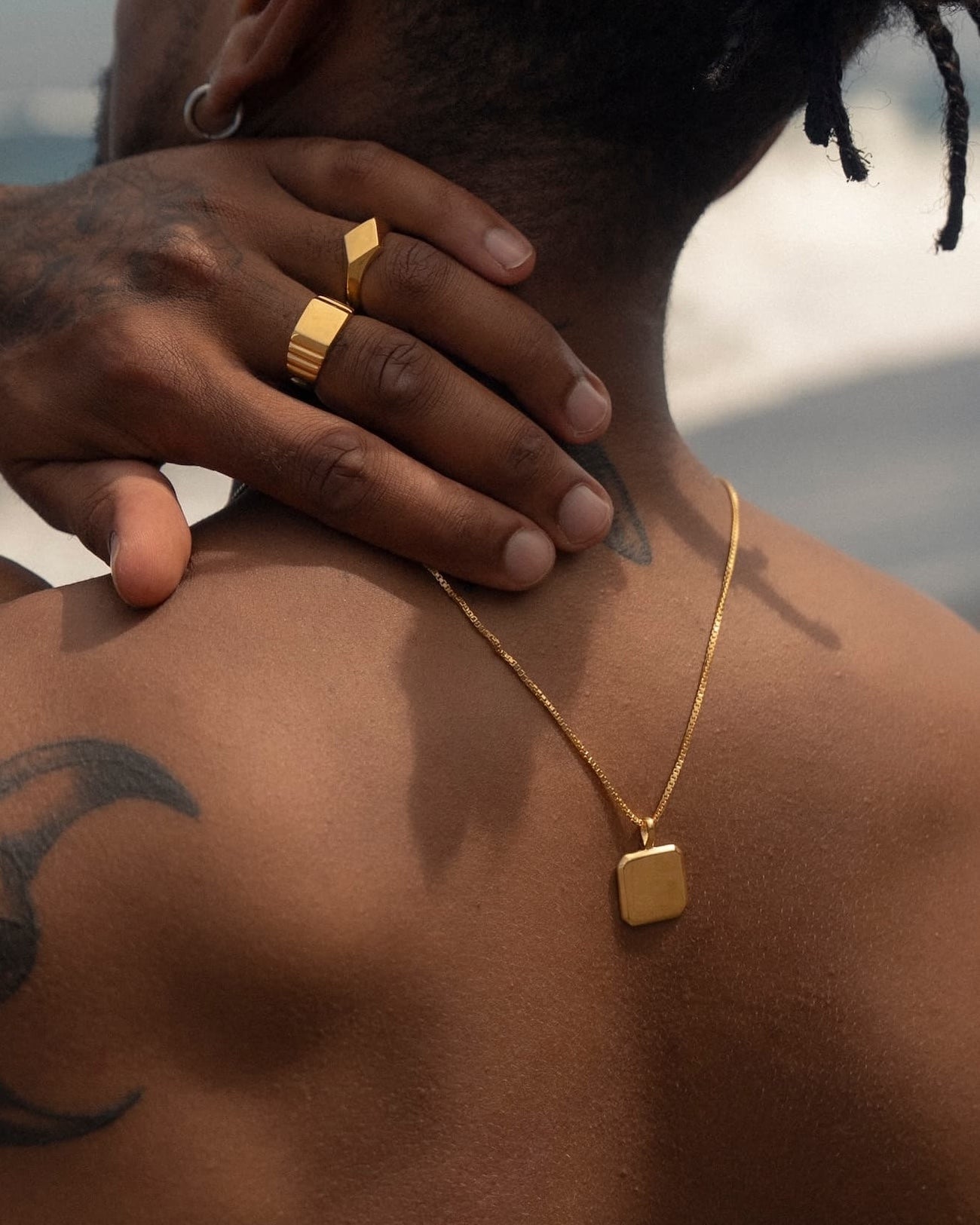 Omen Necklace | Gold